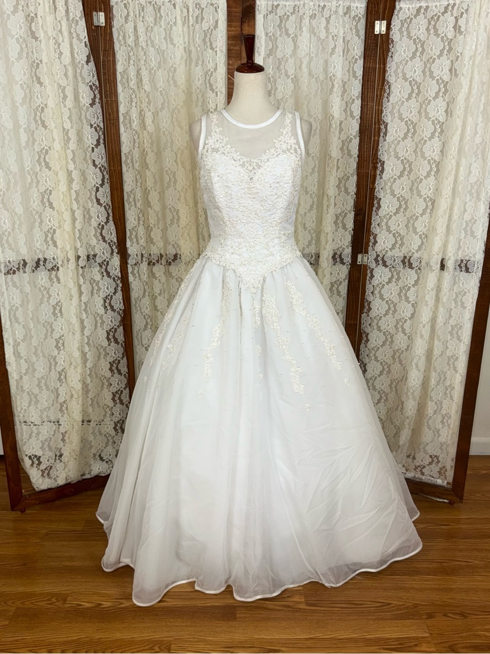 Gorgeous Vintage 90s Forever Yours Tulle Ballgown Wedding Gown